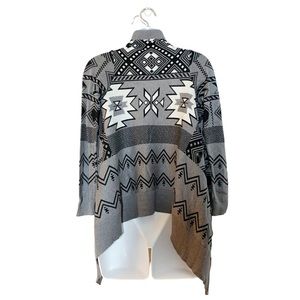 Pink Republic boho black and gray Aztec print open tiered cardigan sweater XS